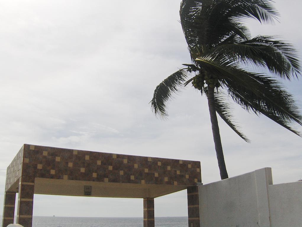 Hotel Albatros Manzanillo Exteriör bild
