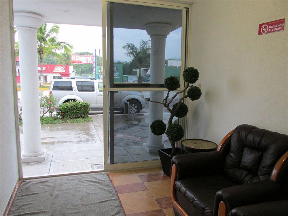 Hotel Albatros Manzanillo Exteriör bild