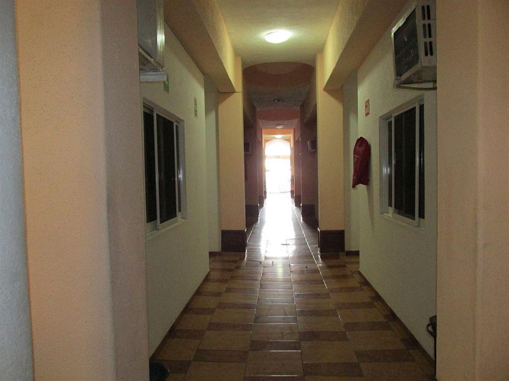 Hotel Albatros Manzanillo Exteriör bild