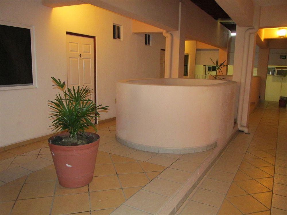 Hotel Albatros Manzanillo Exteriör bild